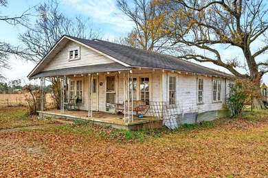 Located in Sandy Hook, this property offers the perfect - photo 11