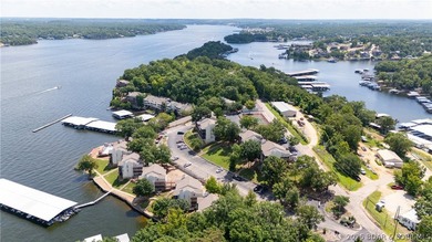 Wake up to open main channel views in the heart of Osage Beach - - photo 22