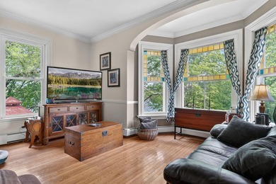 Welcome to 114 North Main Street. A beautifully maintained - photo 9