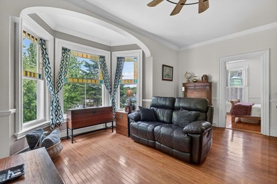 Welcome to 114 North Main Street. A beautifully maintained - photo 10