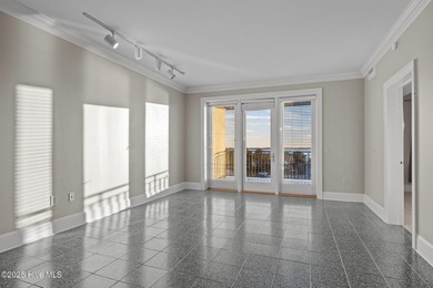 Rarely available top-floor residence in Harborside Club