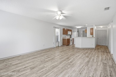 Welcome to Samara Lakes in sought-after St. Johns County, where - photo 22