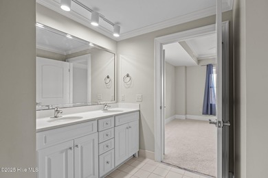 Rarely available top-floor residence in Harborside Club