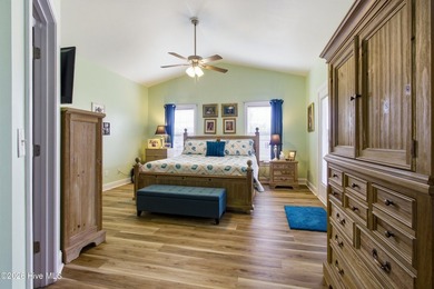 Welcome to 303 Baffle Court in the sought-after Halls Creek - photo 22