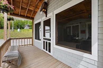 Exceptional year-round waterfront property on the crystal-clear - photo 9