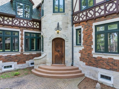 EAGLE RIVER CHAIN COMPOUND/ESTATE. Nestled on 5.93 acres of - photo 32