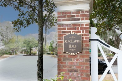 Welcome Home! Gorgeous Traditional Full Brick home with pool - photo 39