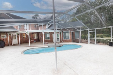 Welcome Home! Gorgeous Traditional Full Brick home with pool - photo 42