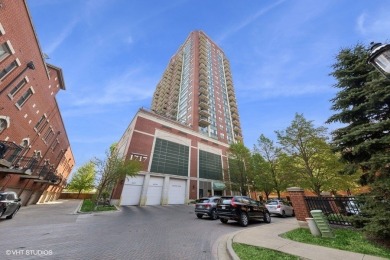 Lake Home Sale Pending in Chicago, Illinois