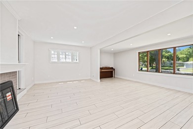 Welcome to this completely renovated 4 bedroom, 1.5 bath - photo 11