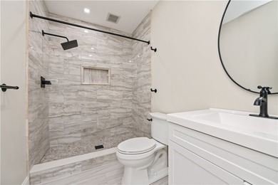 Welcome to this completely renovated 4 bedroom, 1.5 bath - photo 16