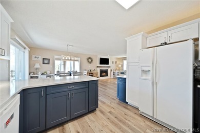 Location like this is hard to find, Osage Beach, an established - photo 24