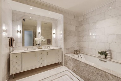 Tribune Tower Residences: A Chicago Icon Reimagined Experience a - photo 25