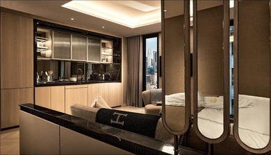 Welcome to Mandarin Oriental Residences, Fifth Avenue. Gilded - photo 3