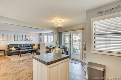 Location, location, location! This stunningly renovated 2 bed, 2 - photo 13