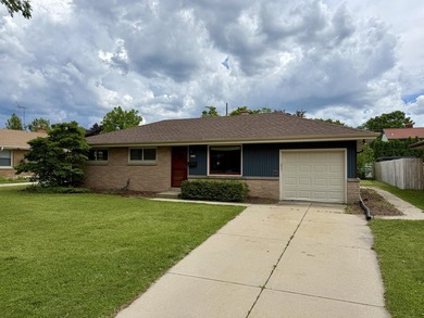 Lake Michigan - Milwaukee County Home For Sale in Cudahy Wisconsin