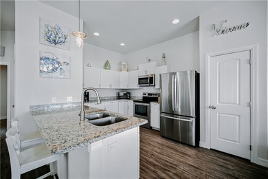 Being sold fully furnished and ready to go. Short term rentals - photo 2