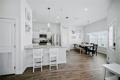 Being sold fully furnished and ready to go. Short term rentals - photo 3