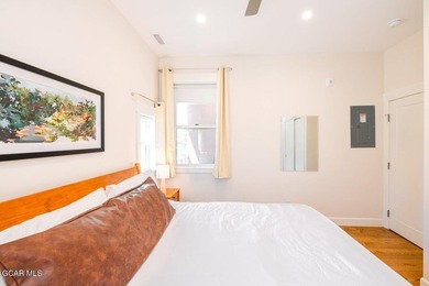 Ground-level 1-bed, 1-bath condo located in the heart of Grand - photo 11