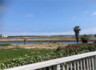 Excellent opportunity to live adjacent to the Los Cerritos - photo 1