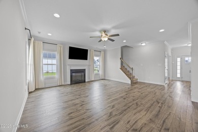*Seller offering $2500 towards closing costs* This beautifully - photo 13