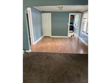 Good Condition 2bd up & 2bd down. Newer windows and Mechanics - photo 16