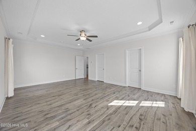 *Seller offering $2500 towards closing costs* This beautifully - photo 25