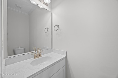 *Seller offering $2500 towards closing costs* This beautifully - photo 26