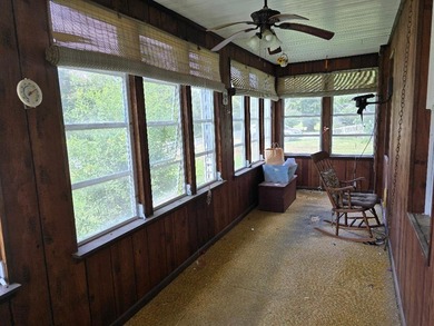 Franklin City bugalow, circa 1935. 1.48 acres conveys with this