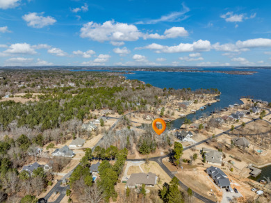 Waterfront Homesite in Prestigious Neighborhood on Lake Palestine - photo 11