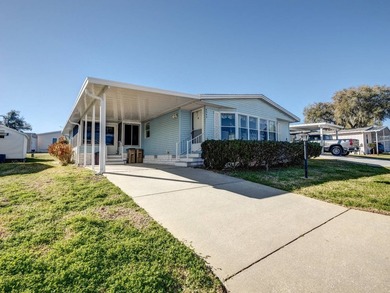 Discover easy Florida living in this fabulous manufactured home - photo 1