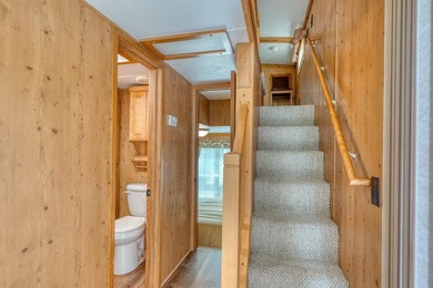 YOUR CHANCE TO STILL ENJOY A SEASONAL LAKESHORE HOME BEFORE - photo 20