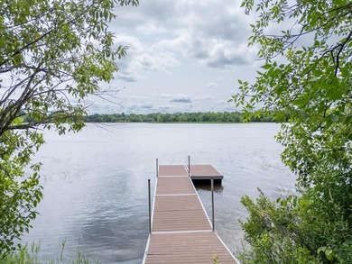 YOUR CHANCE TO STILL ENJOY A SEASONAL LAKESHORE HOME BEFORE - photo 38