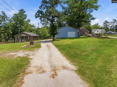 Welcome to Lake Murray! Nestled in an established waterfront - photo 40