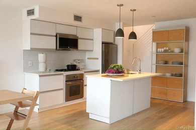 Welcome home to Residence #PHA - a sun-filled duplex penthouse - photo 4
