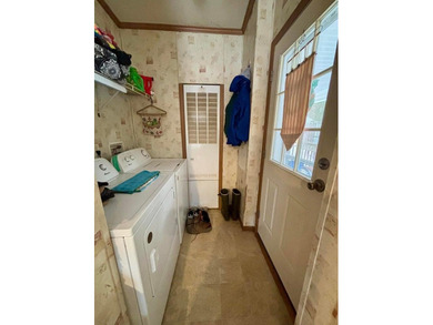 This well-maintained 3-bedroom, 2-bath double wide offers - photo 10