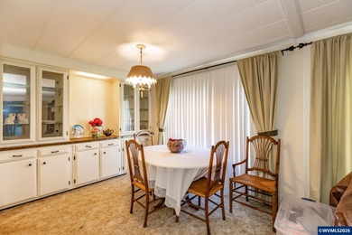 Secluded, private, and quiet, this peaceful retreat offers