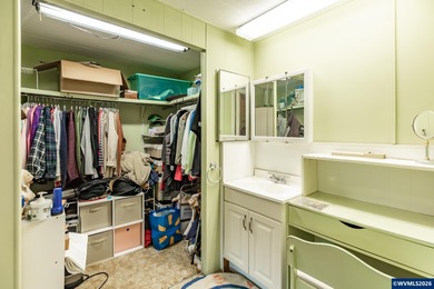 Secluded, private, and quiet, this peaceful retreat offers