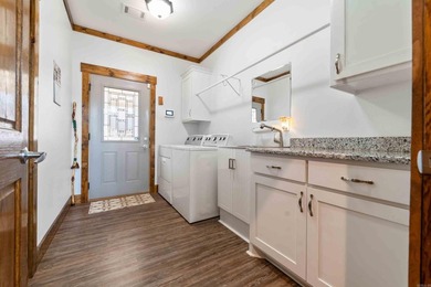 MOTIVATED SELLER!!! Enjoy the best of lake living just steps - photo 22