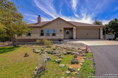Lake Home For Sale in Canyon Lake, Texas