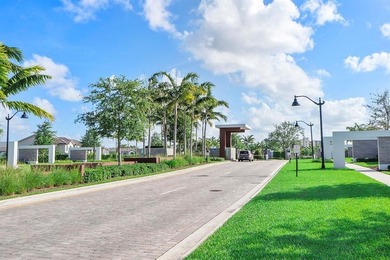 This 2024, like new, Pulte home is located in the uber - photo 23