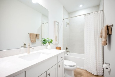 This 2024, like new, Pulte home is located in the uber - photo 28