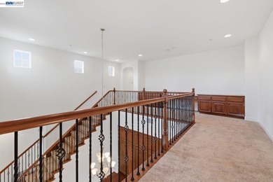 Welcome to 282 Drummond Drive, an elegant executive residence - photo 30