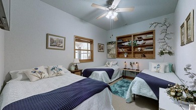 Welcome to your private waterfront retreat on 10.5 stunning - photo 34