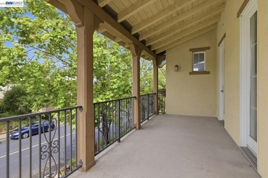 Welcome to 282 Drummond Drive, an elegant executive residence - photo 40