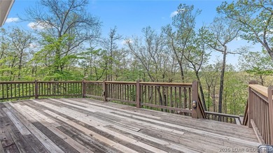 Privacy, acreage, and lakefront living come together at this - photo 41