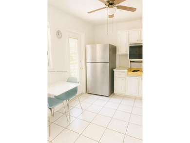 right & Move-In Ready 2/2 in Desirable 55+ Community -- Best