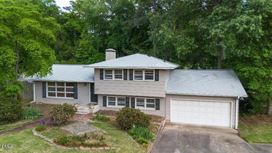 Major updates, great price! Come enjoy this poolside oasis in - photo 2