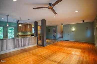 Major updates, great price! Come enjoy this poolside oasis in - photo 10