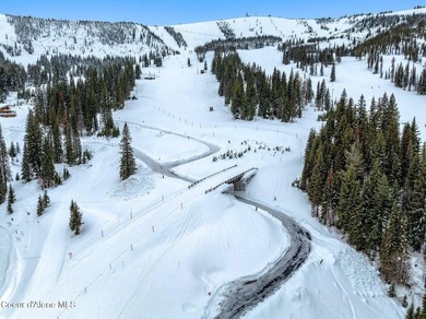 Welcome to Crystal View at Schweitzer! A truly unrivaled - photo 10